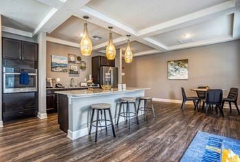 Coffee bar & lounge